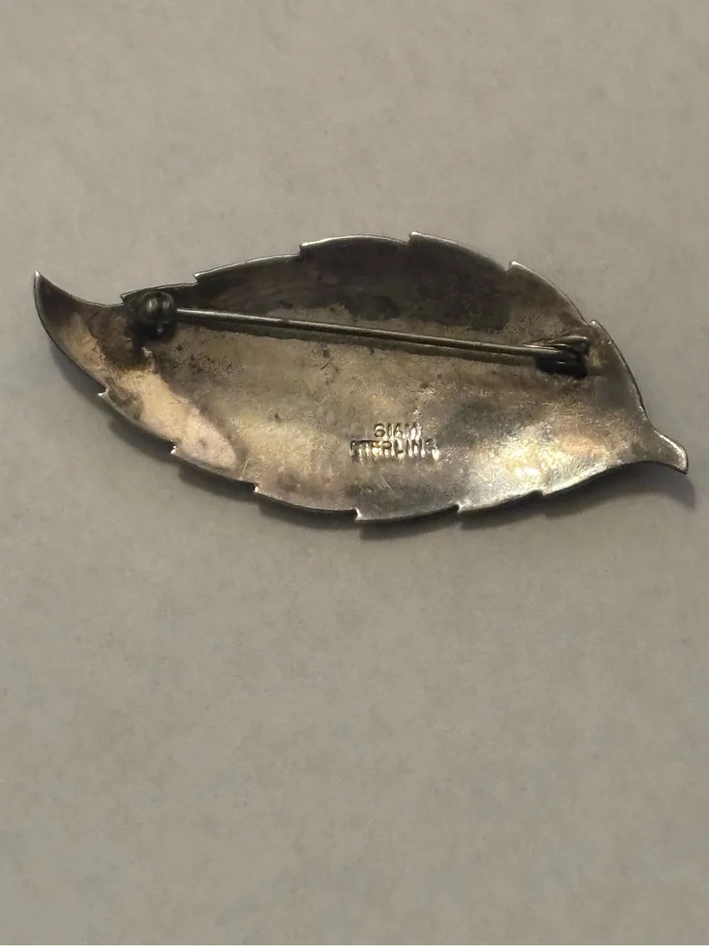 Siam Sterling Silver 1900s Antique Leaf-Shaped Brooch w/Niello Dancer